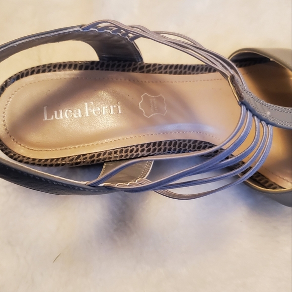Summer sandals. Luca Ferri like new worn twice! Grey size 8 - Picture 3 of 5